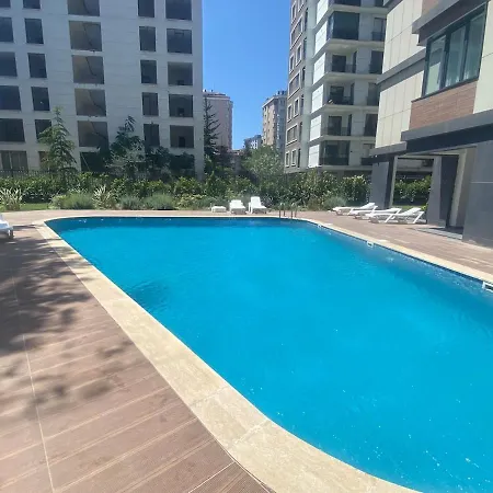 Suadiye Bostanci Luxury 2 Bedroom With Pool * اسطنبول